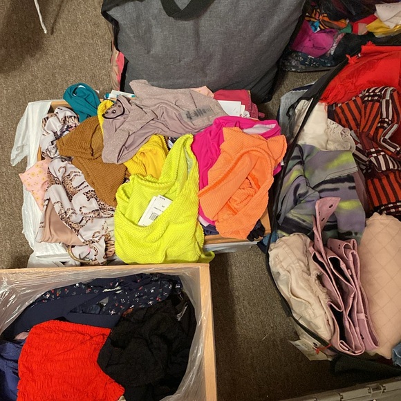 2 Items in Your Size! Surprise Box Wom/Men Clothing, Accessories, Swim, Intimate - Picture 11 of 15